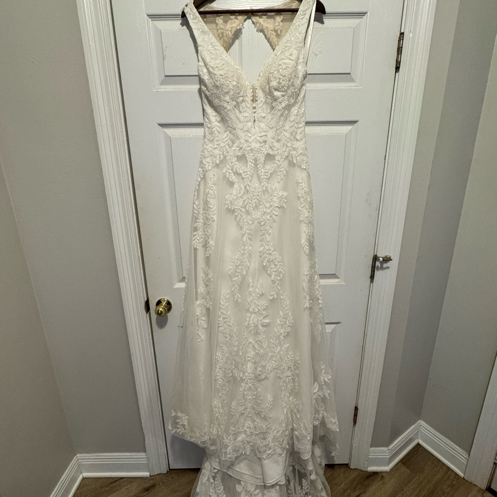 Allure Bridals Ivory Lace Dress